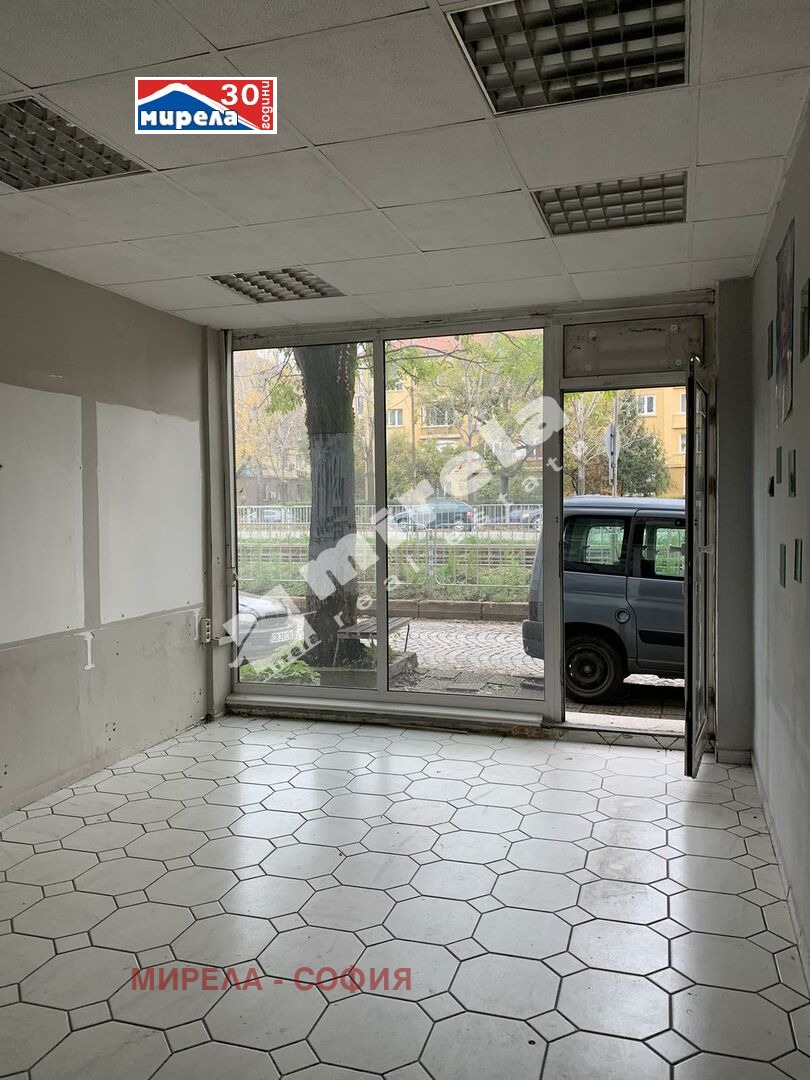 Дава под наем МАГАЗИН, гр. София, Красно село, снимка 2 - Магазини - 50874864