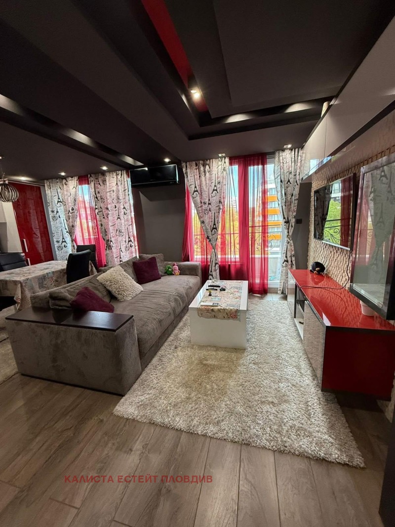 En renta  1 dormitorio Plovdiv , Karshiyaka , 77 metros cuadrados | 17930528
