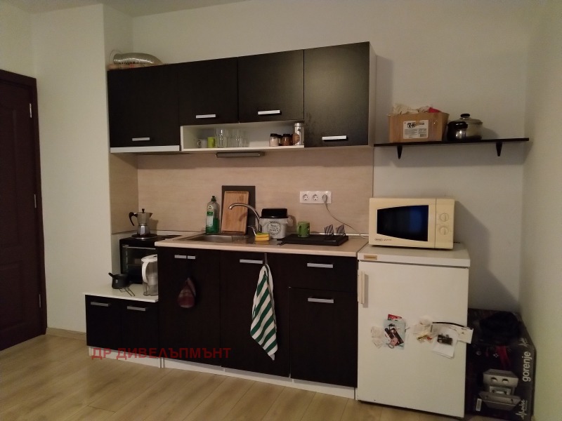 Para alugar  Estúdio Sofia , Slatina , 48 m² | 89291591 - imagem [2]