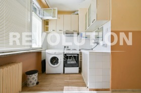 1 chambre Tsentar, Sofia