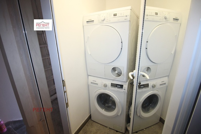 De inchiriat  1 dormitor Gabrovo , Țentâr , 55 mp | 30950009 - imagine [9]