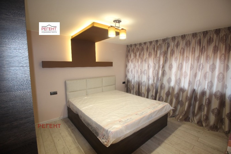 De inchiriat  1 dormitor Gabrovo , Țentâr , 55 mp | 30950009 - imagine [4]
