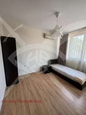 Дава под наем 3-СТАЕН, гр. Пловдив, Център, снимка 8 - Апартаменти - 54450190