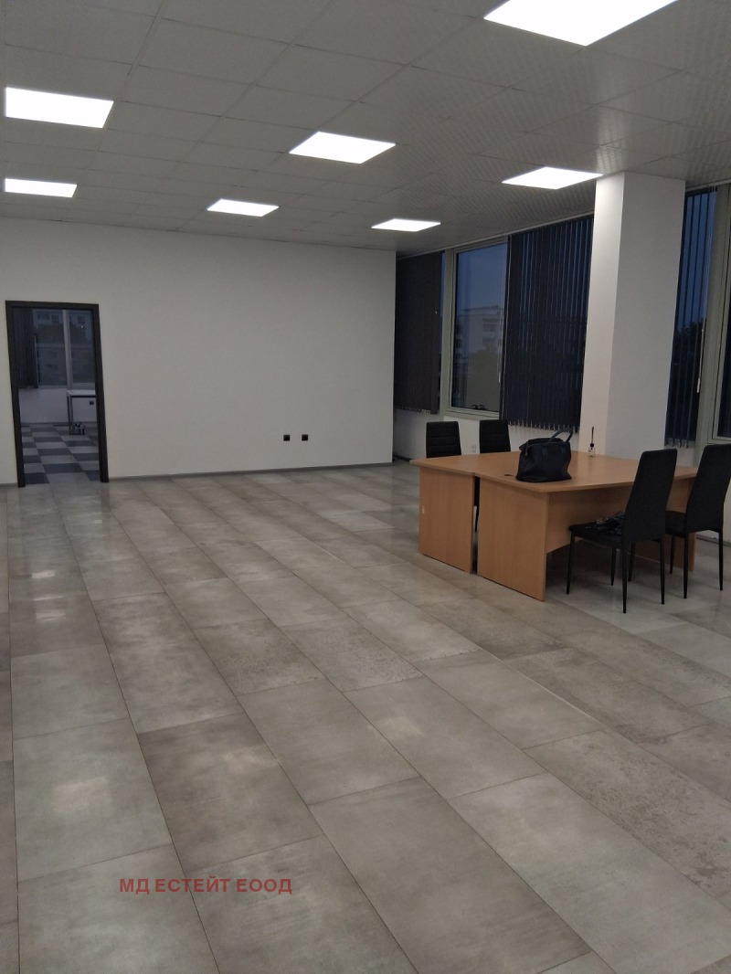 K pronájmu  Kancelář Sofia , Studentski grad , 150 m2 | 16985533 - obraz [2]