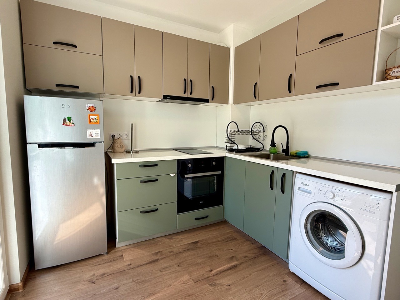 Дава под наем 2-СТАЕН, гр. София, Дружба 1, снимка 10 - Апартаменти - 54247325