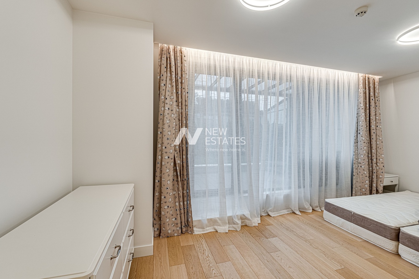 Дава под наем 3-СТАЕН, гр. София, Изток, снимка 10 - Апартаменти - 55308649