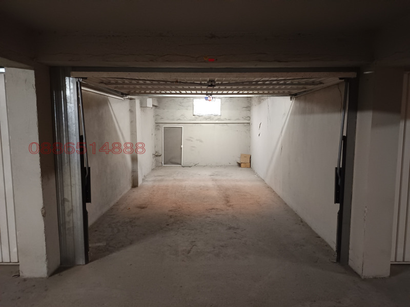 Дава под наем ГАРАЖ, ПАРКОМЯСТО, гр. Стара Загора, Железник - център, снимка 2 - Гаражи и паркоместа - 53276239