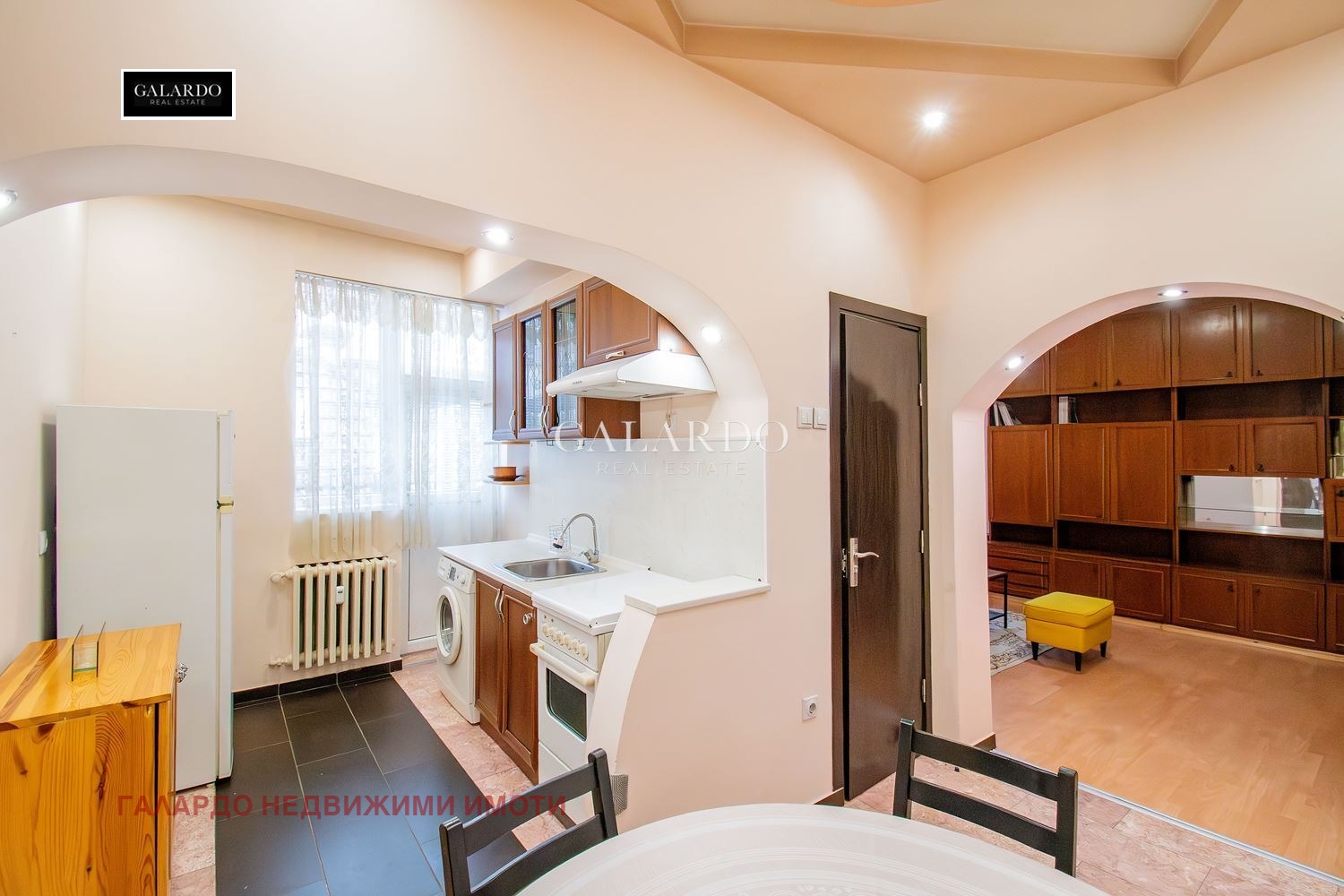 Дава под наем 2-СТАЕН, гр. София, Център, снимка 5 - Апартаменти - 53730957