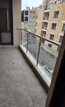 ���� ��� ���� 3-����� | Imot.bg � ����� ������ 8