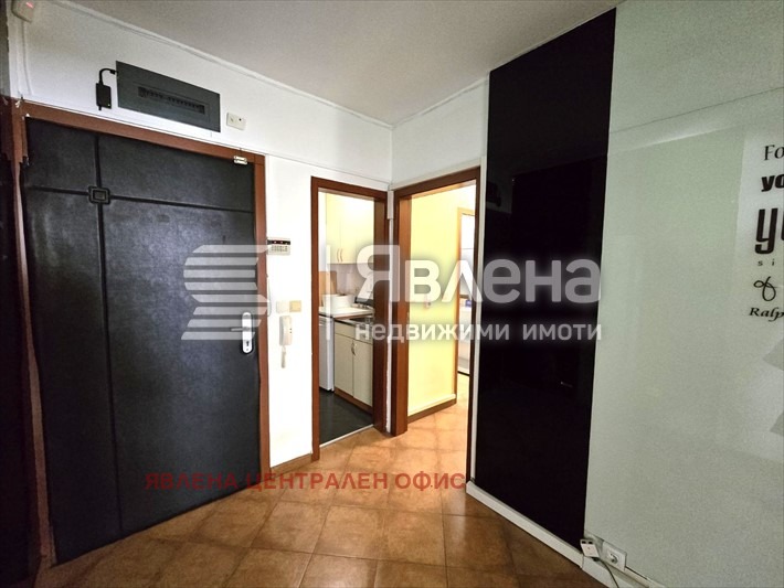 Дава под наем 4-СТАЕН, гр. София, Лагера, снимка 6 - Апартаменти - 53715942