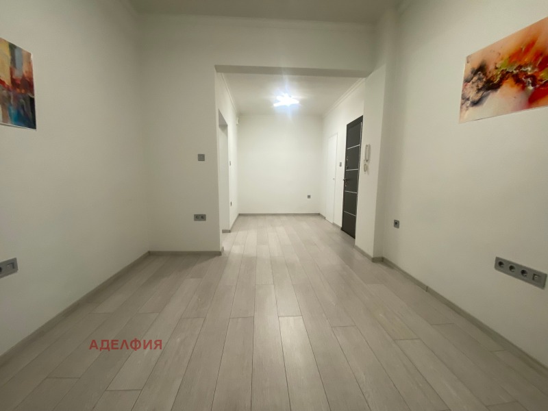 Дава под наем ОФИС, гр. София, Център