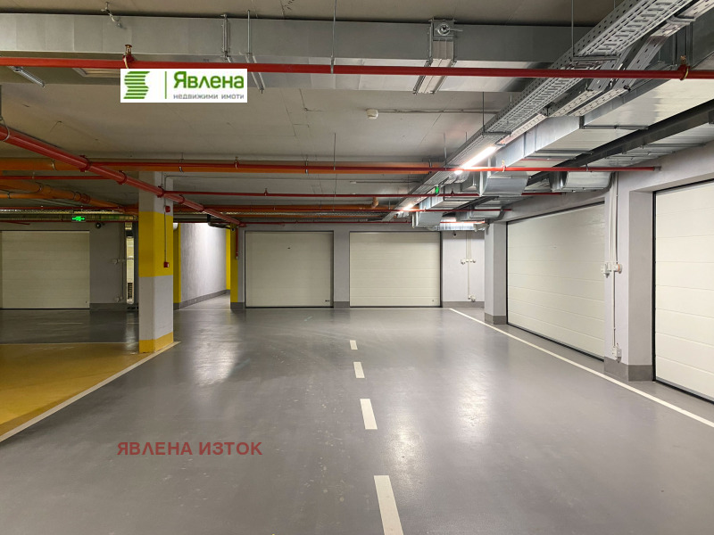 Дава под наем ГАРАЖ, ПАРКОМЯСТО, гр. София, Хладилника