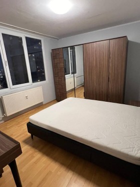 3+ camere da letto Gagarin, Plovdiv 11