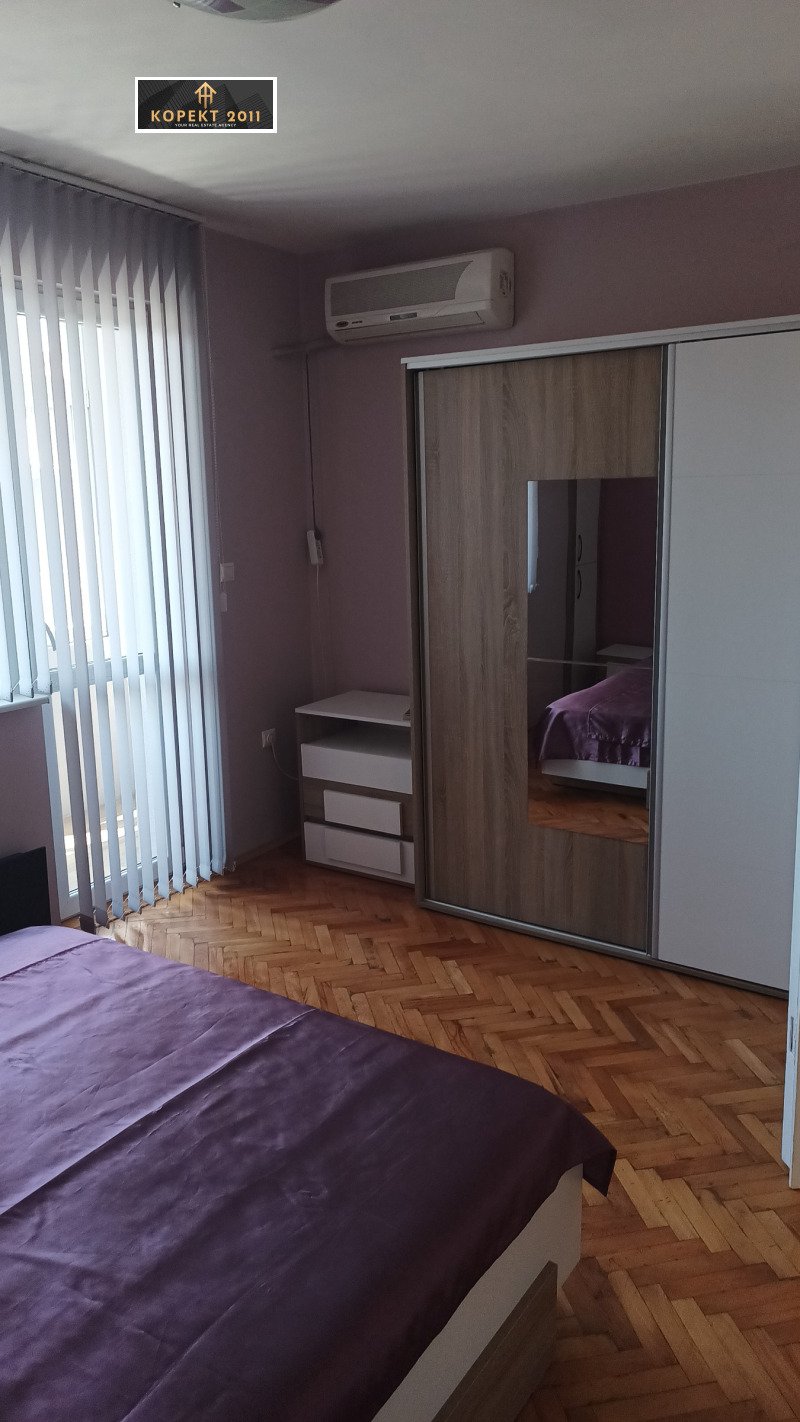 Kiadó  1 hálószoba Ruse , Centar , 70 négyzetméter | 10898681 - kép [10]