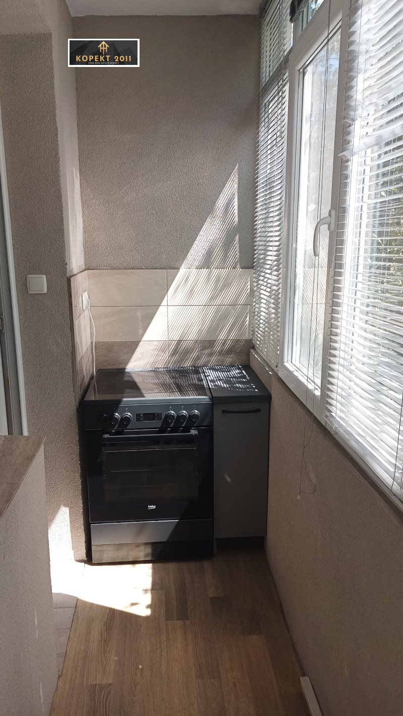 Kiadó  1 hálószoba Ruse , Centar , 70 négyzetméter | 10898681 - kép [4]