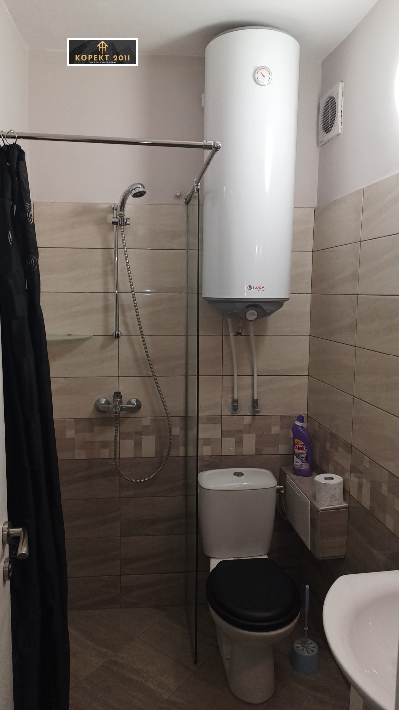 Kiadó  1 hálószoba Ruse , Centar , 70 négyzetméter | 10898681 - kép [13]