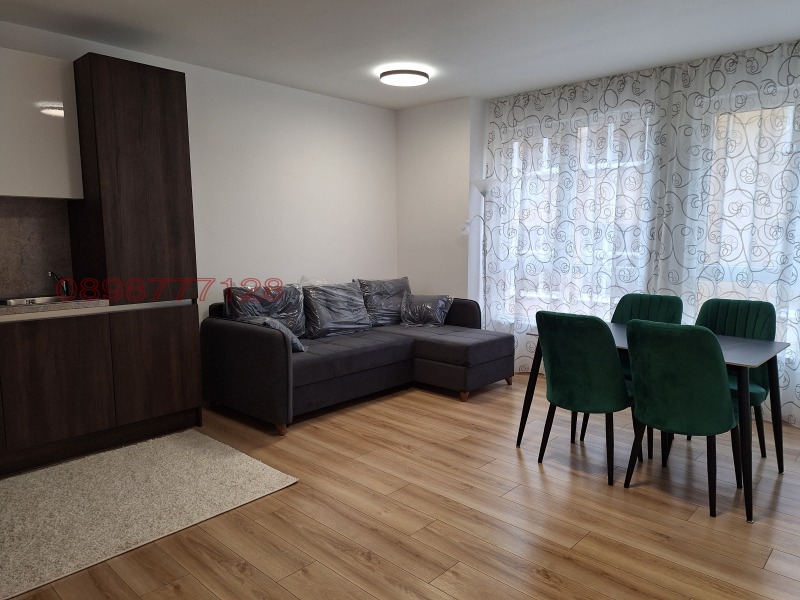 Дава под наем 3-СТАЕН, гр. Варна, Зимно кино Тракия