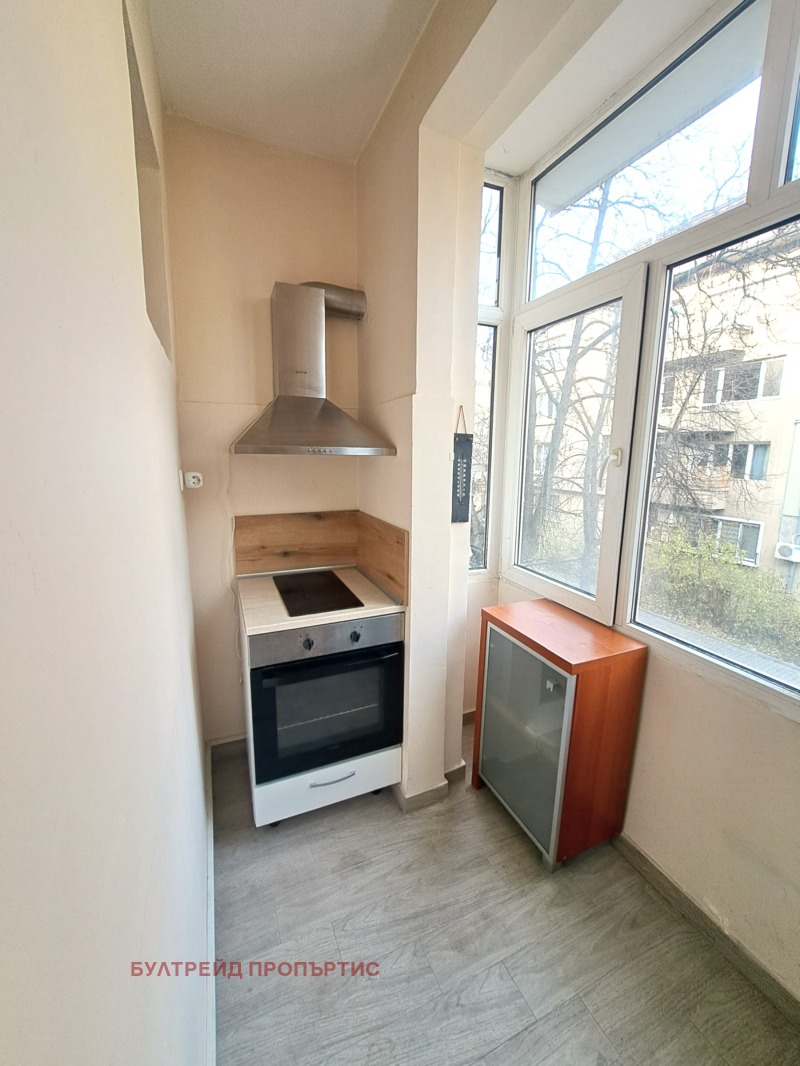 Дава под наем 3-СТАЕН, гр. София, Подуяне, снимка 3 - Апартаменти - 52732416