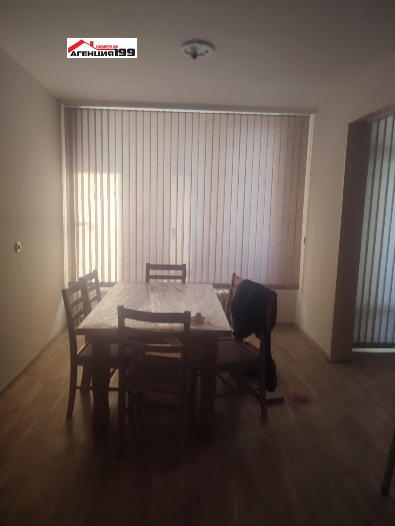 Дава под наем 4-СТАЕН, гр. София, Изток