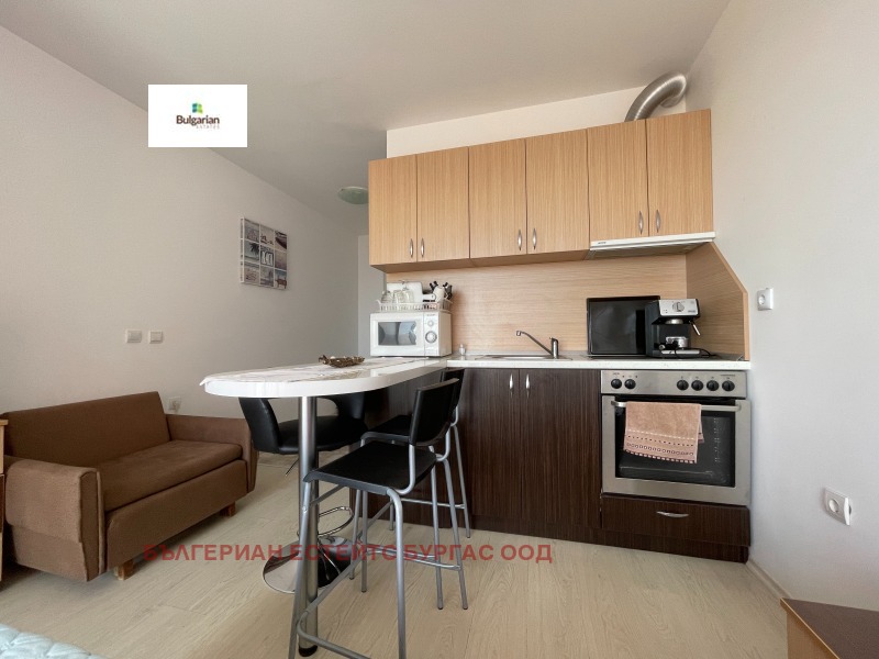 Дава под Наем 1-СТАЕН в област Бургас, гр. Свети Влас - 37 кв.м / 335 € » 655.20 лв., БЪЛГЕРИАН ЕСТЕЙТС БУРГАС ООД
