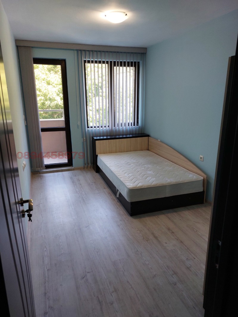 De inchiriat  2 dormitoare Plovdiv , Iujen , 97 mp | 34386665 - imagine [4]