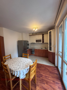 2 soveværelser Bakston, Sofia 1