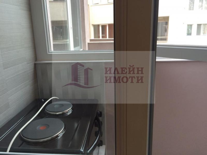Do wynajęcia  Studio Ruse , Szirok centar , 38 mkw | 22859872 - obraz [3]