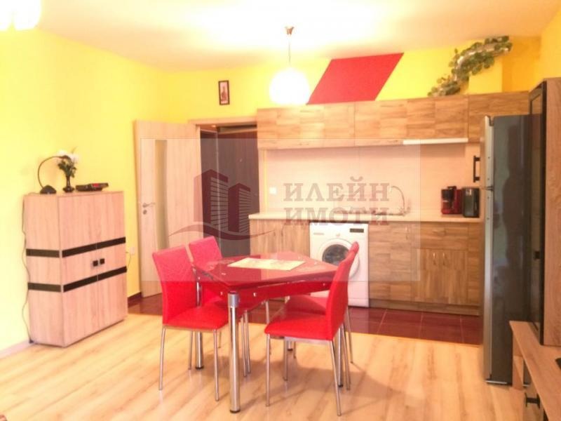 Do wynajęcia  Studio Ruse , Szirok centar , 38 mkw | 22859872