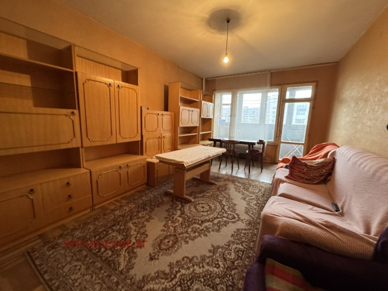 Zu vermieten  2 Schlafzimmer Sofia , Nadeschda 4 , 110 qm | 85374484