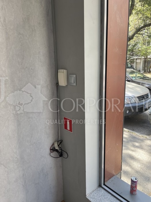 Zu vermieten  Geschäft Sofia , Belite brezi , 20 qm | 95813166 - Bild [4]