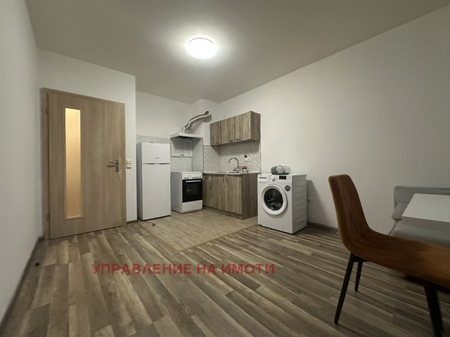 Дава под наем 2-СТАЕН, гр. София, Толстой, снимка 2 - Апартаменти - 56009488