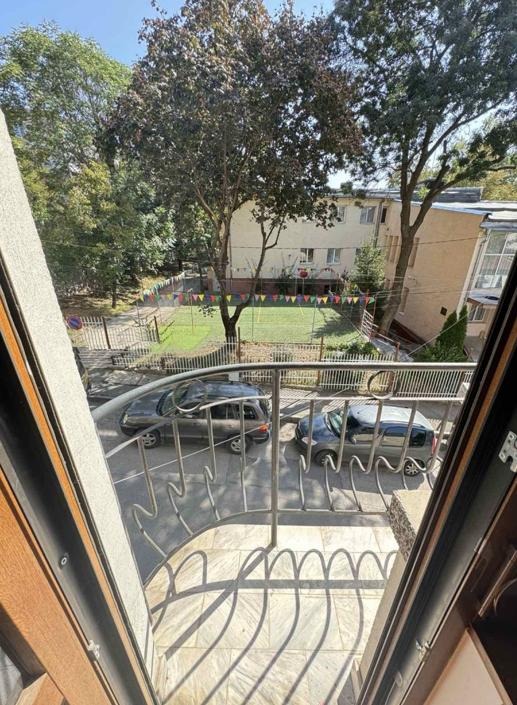 För uthyrning  2 sovrum Sofia , Banisjora , 100 kvm | 24133348 - bild [9]