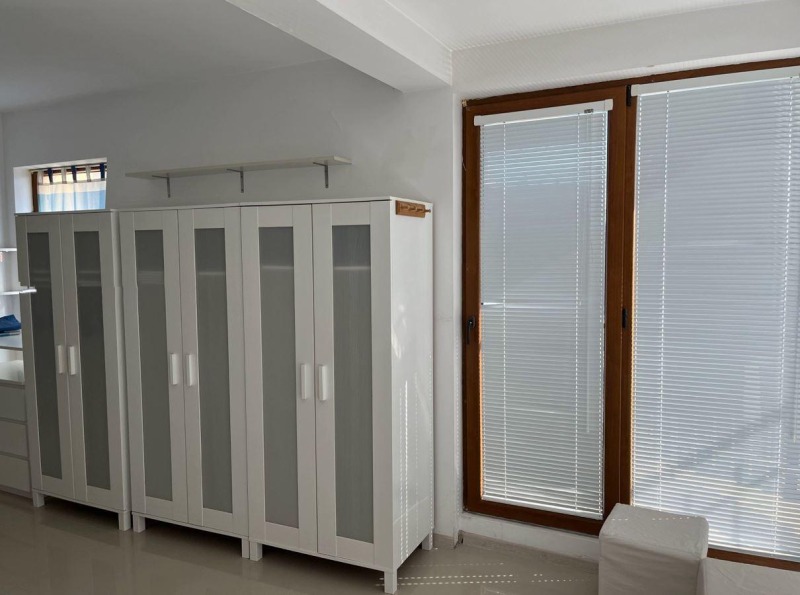 Дава под наем КЪЩА, гр. Варна, м-т Долна Трака, снимка 11 - Къщи - 51117474