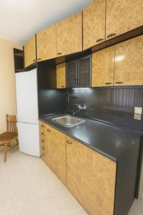 2 camere da letto Izgrev, Varna