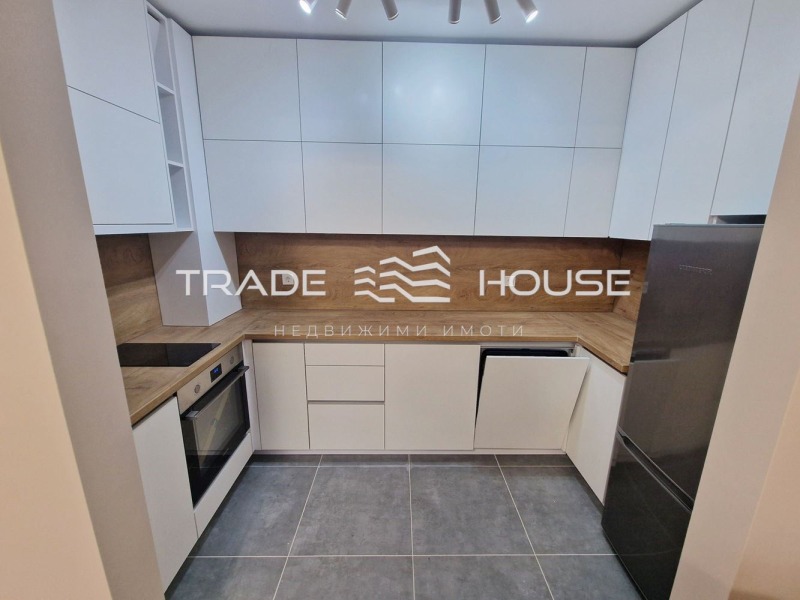 Дава под наем 2-СТАЕН, гр. Пловдив, Остромила, снимка 2 - Апартаменти - 53202276