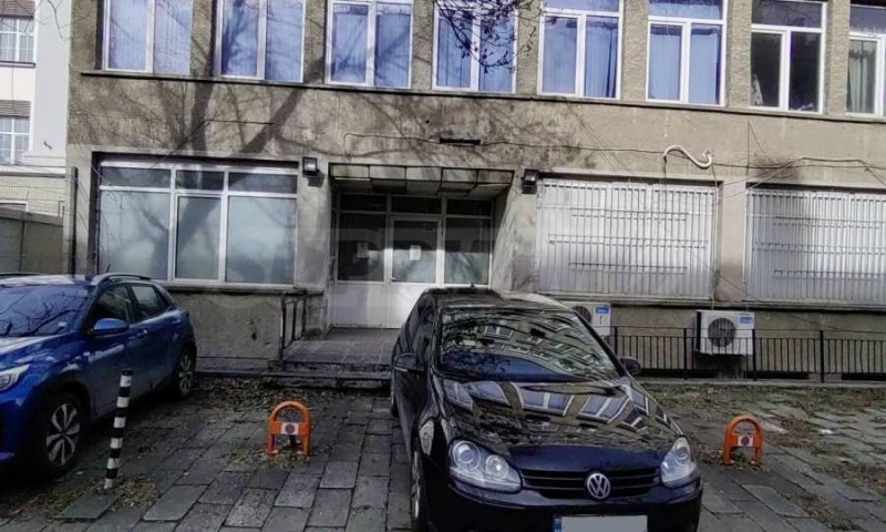 Дава под наем МАГАЗИН, гр. София, Център, снимка 4 - Магазини - 53539038