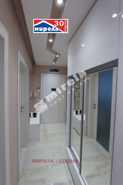 Издаје се  2 спаваће собе Софија , Центар , 119 м2 | 89797477 - слика [7]