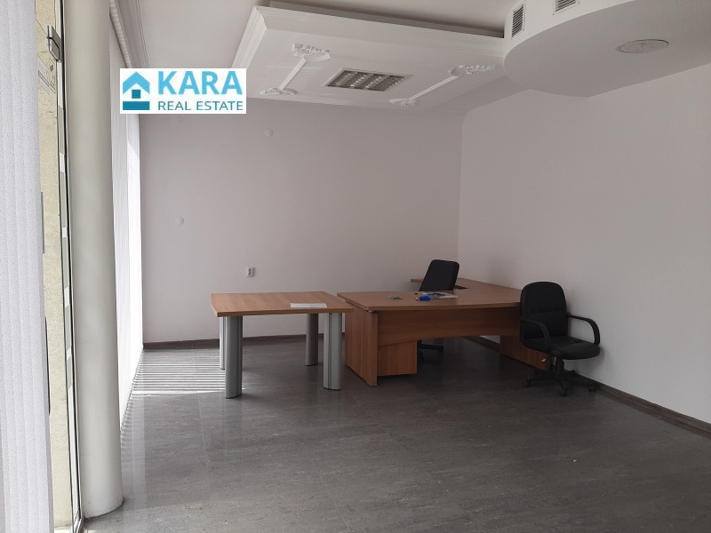 En renta  Oficina Kardzhali , Tsentar , 60 metros cuadrados | 53777647 - imagen [2]