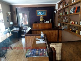 Da affittare Bar; Caffetteria