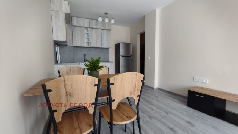 Vuokrattavana  1 makuuhuone Sofia , Nadežda 2 , 54 neliömetriä | 67633975 - kuva [5]
