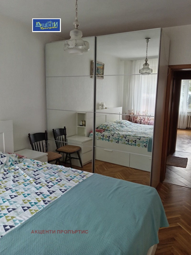 Til leje  1 soveværelse Veliko Tarnovo , Tsentar , 80 kvm | 54281949 - billede [7]