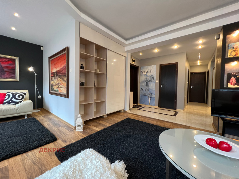 Дава под наем  3-стаен град София , Медицинска академия , 120 кв.м | 45039084