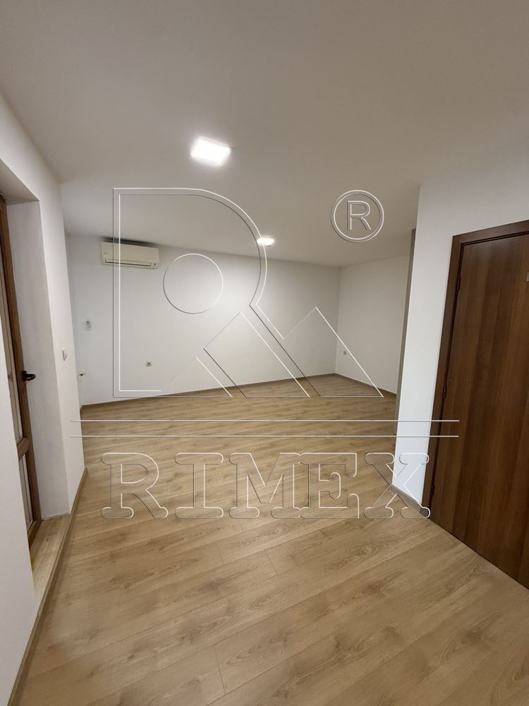 Дава под наем ОФИС, гр. Пловдив, Мараша, снимка 2 - Офиси - 53603334