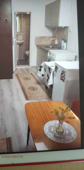 Zu vermieten Studio