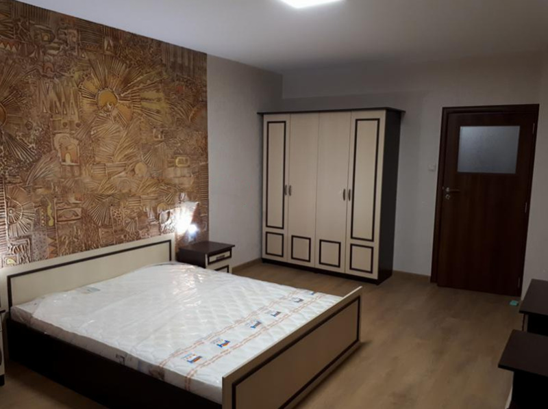 De inchiriat  2 dormitoare Sofia , Zona B-5 , 80 mp | 25039766 - imagine [2]