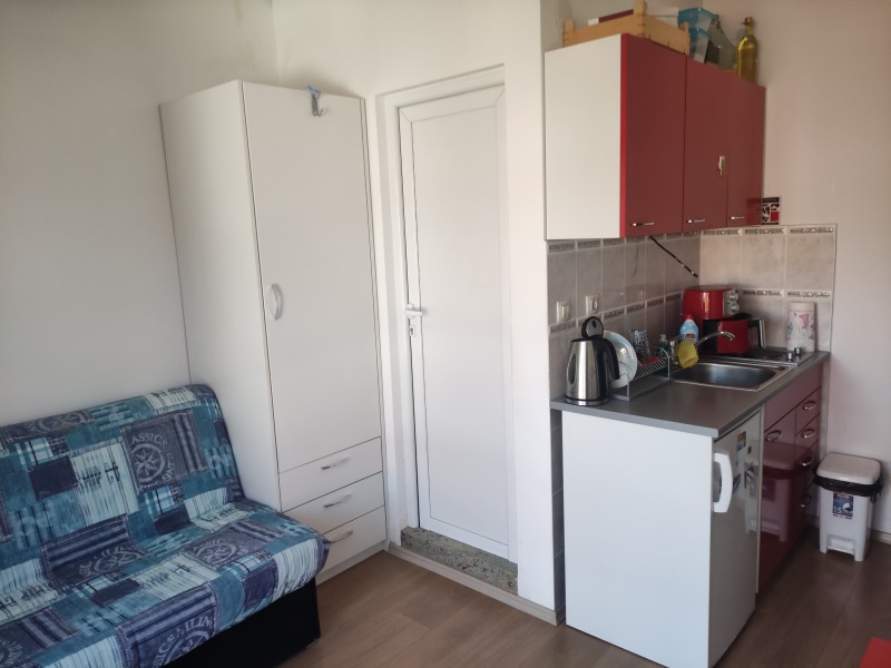 Til leie  Loft Sofia , Lozenets , 18 kvm | 78634438