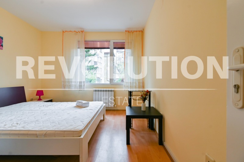 De inchiriat  1 dormitor Sofia , Țentâr , 60 mp | 26694995 - imagine [7]