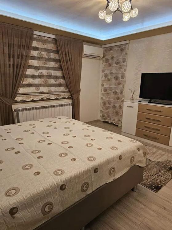 В оренду  2 спальні Пловдив , Младежки Хълм , 115 кв.м | 67348769 - зображення [7]