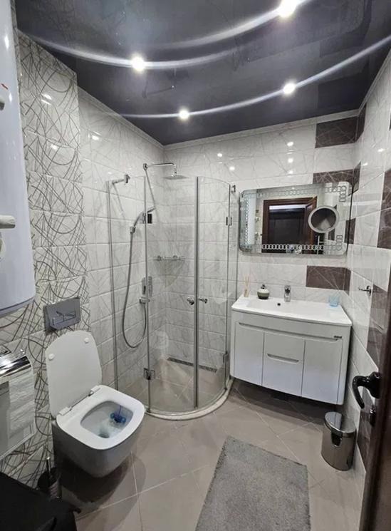 В оренду  2 спальні Пловдив , Младежки Хълм , 115 кв.м | 67348769 - зображення [8]