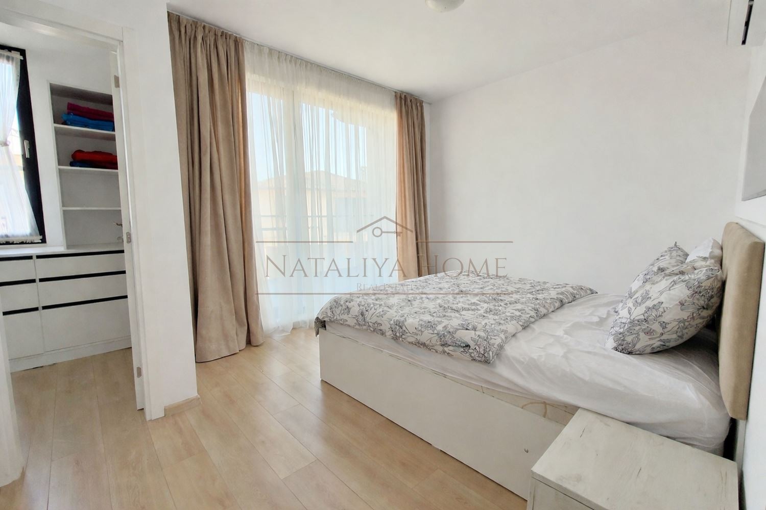 Дава под наем КЪЩА, гр. Поморие, област Бургас, снимка 7 - Къщи - 53736486